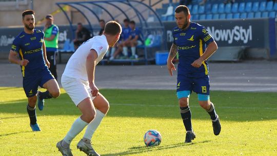 Avia i Opolanin w finale okręgowego Pucharu Polski