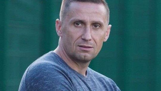 Avia na razie bez nowych piłkarzy, Orlęta czekają na Adisona