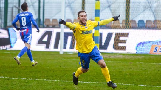 Avia napisała pismo do PZPN w sprawie żółtej kartki dla Patryka Małeckiego Avia napisała pismo do PZPN w sprawie żółtej kartki dla Patryka Małeckiego