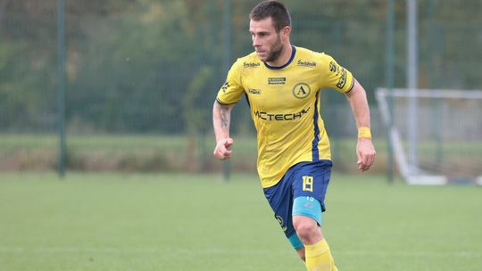 Avia pokonała Sokoła Sieniawa. W drugiej połowie zagrali swoje