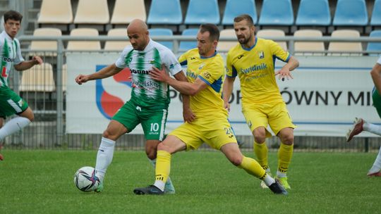 Avia pokonała w sparingu Chełmiankę 3:2. Szukają młodzieżowców