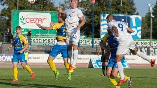 Avia pozbiera się po pierwszej porażce? W sobotę derby z Orlętami