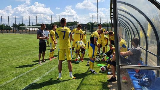 Avia – Świdniczanka 1:2. Znowu lepsi od trzecioligowca