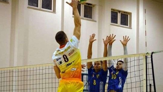 Avia Świdnik i LKPS Politechnika Pszczółka Lublin zgodnie pokonały swoich rywali