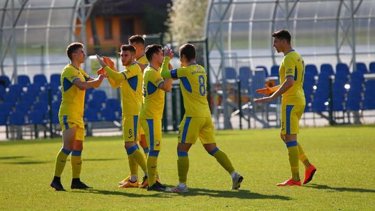 Avia Świdnik – Jutrzenka Giebułtów 6:0. Awansowali na piąte miejsce