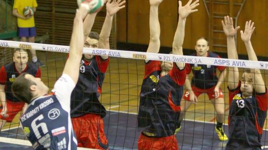Avia Świdnik prowadzi z Karpatami Krosno 2-0, dwie porażki AZS Politechniki