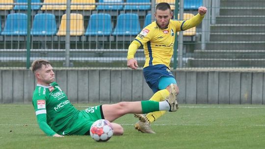 Avia w sobotę zagra z liderem z Nowego Sącza. Pojedynek trenerów dodatkowym smaczkiem