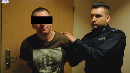 Awantura skończyła się tragicznie. Syn zadał ojcu kilkadziesiąt ciosów nożem