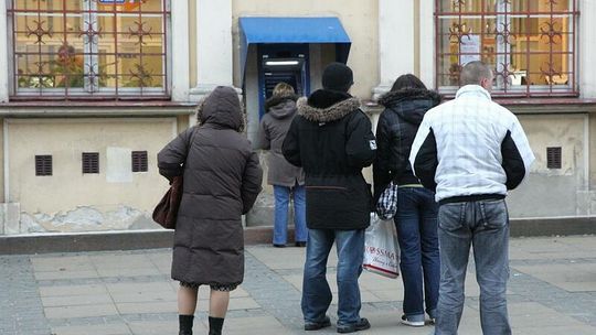 Awaria w PKO BP. Bankomaty nie wypłacają pieniędzy