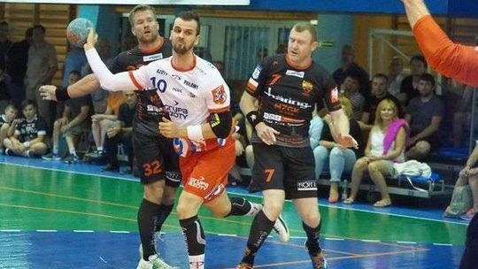 Azoty grają z Piotrkowianinem. Limit wpadek już wyczerpali