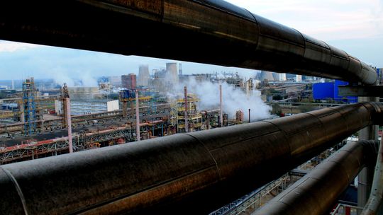 Azoty nadal przynoszą milionowe straty. Jest nowy raport