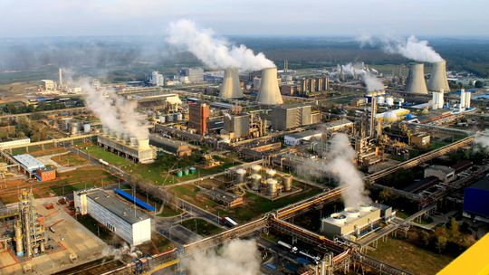 Azoty przekazują 3 mln zł na walkę z koronawirusem