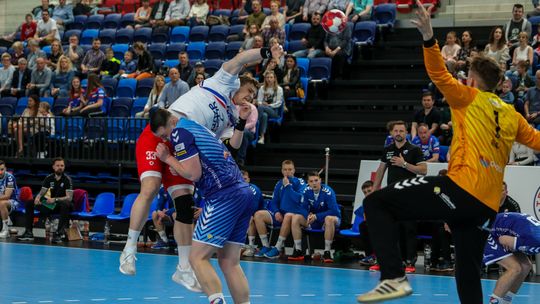 Azoty Puławy kontra Handball Stal Mielec. Zawodowcy grają do końca