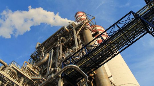 Azoty uwolniły mniej dwutlenku węgla. Dostały krocie za sprzedaż praw