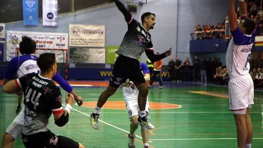 Azoty zaczną z Górnikiem, MKS z Pogonią