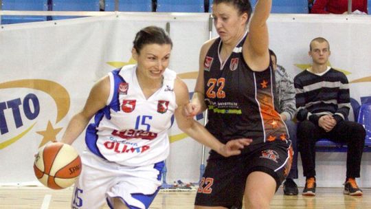 AZS UMCS przegrał na wyjeździe z Basketem 50:57 i zagra w grupie spadkowej