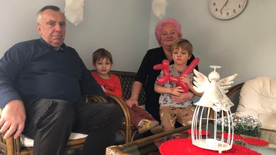 Babcia i dziadek na etacie. Jak się żyje z wnukami?