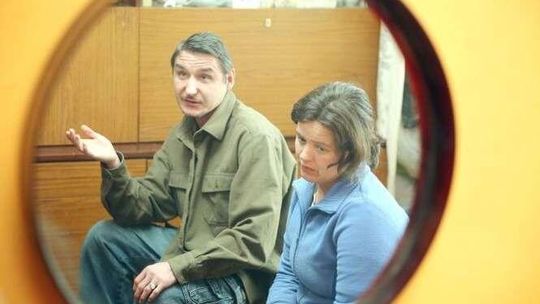 Babcia ma długi, wnuki nie mają jedzenia. Komornicy zablokowali rachunek