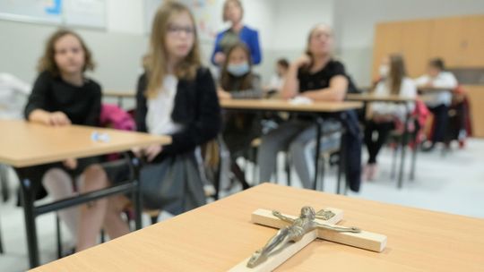 Babcia nadal nie wie. Ilu uczniów w Lublinie nie chodzi na religię?