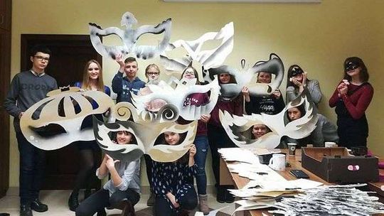 Bal Młodych KSM AL. Na bal maskowy są jeszcze bilety