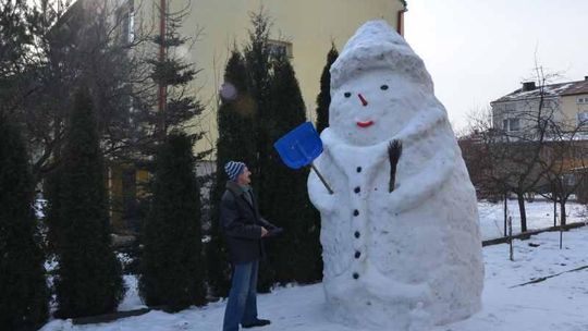 Bałwan gigant z Białej Podlaskiej ma prawie cztery metry