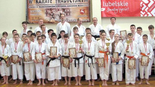 Bartłomiej Kasprzak najlepszym zawodnikiem mistrzostw województwa lubelskiego w karate tradycyjnym