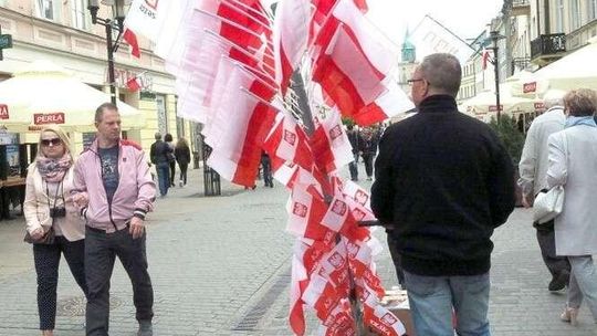 Barwy narodowe w naszym życiu. Konkurs dla uczniów