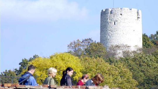 Baszta w Kazimierzu cudna, ale wciąż niedostępna