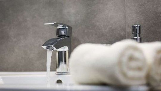 Baterie łazienkowe – jak wybrać odpowiednie?