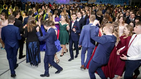 Bawili się bez alkoholu. 26. Bal Młodych w Lublinie [ZDJĘCIA]