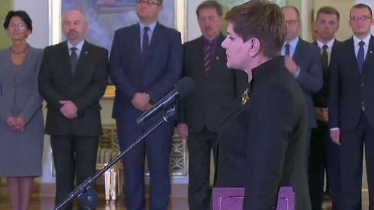 Beata Szydło desygnowana na premiera. Prezydent Duda do Kaczyńskiego: jest pan wielkim politykiem (wideo)