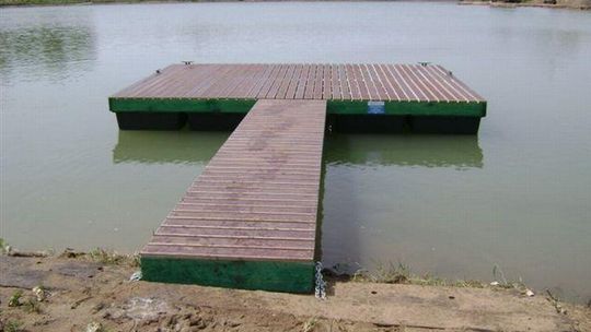 Będą nowe pomosty nad Zalewem Zemborzyckim