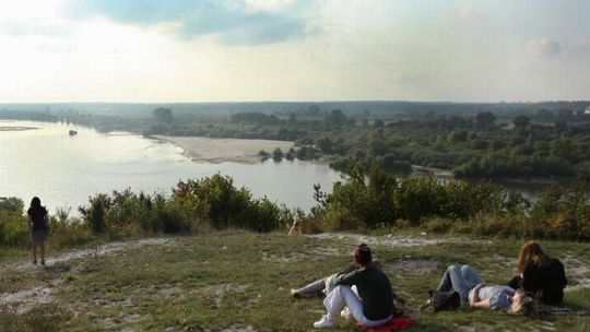 Będą pieniądze na geopark. Jaskinie, renowacja zamku i kolejka gondolowa