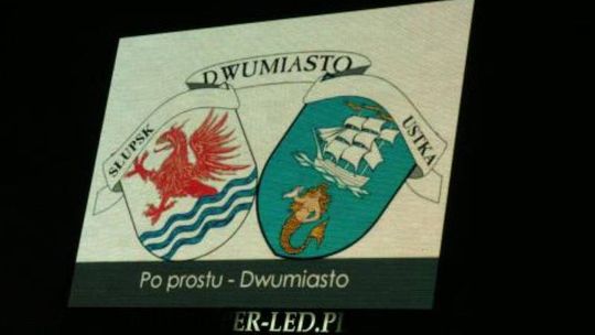 Będą wysokie kary za reklamy oślepiające kierowców