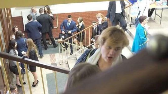Będzie ciasno w liceach. Uczniowie z trzech roczników w pierwszej klasie