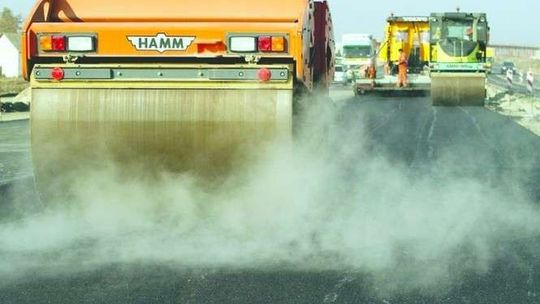 Będzie ciężko, ma być równo. Rusza remont drogi Łęczna-Biskupice