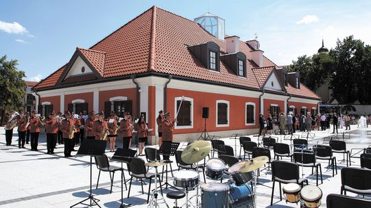 Będzie kawiarnia na rynku w Końskowoli. Urząd szuka najemcy lokalu