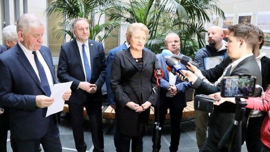 Będzie nadzwyczajna sesja Sejmiku. Dlaczego radni PSL i KO chcieli ją zwołać? 