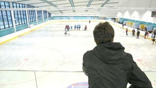 Będzie przebudowa hali lodowej w Lublinie. Powstaną trybuny, rozbudują antresolę
