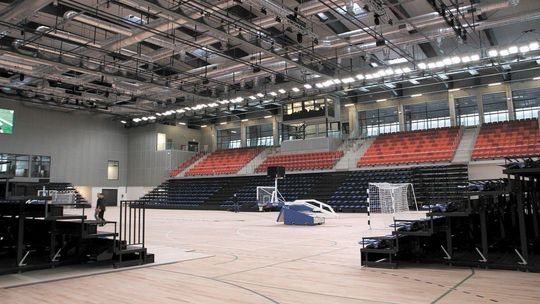 Bez podpisów nie będzie otwarcia nowej hali widowiskowo-sportowej w Puławach