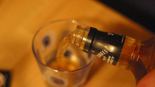 Bezkarni urzędnicy: Popili i wsiedli za kierownicę. Nadal pracują