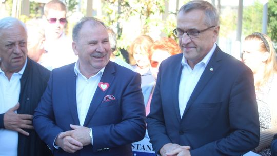 Bezpartyjne stowarzyszenia udziela poparcia dla kandydata KO. „Określamy się po jasnej stronie mocy” 