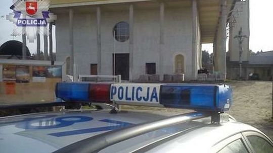 Bezrobotni dostali pracę na budowie kościoła. Ukradli kable