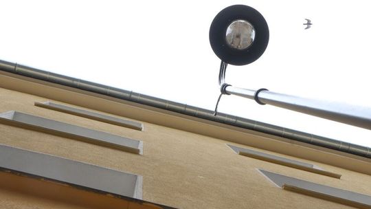 Biała Podlaska. Miało być jasno. Czytelnik skarży się, że musi chodzić z latarką