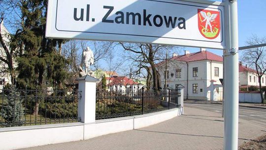 Biała Podlaska: Nowe tablice z herbem miasta