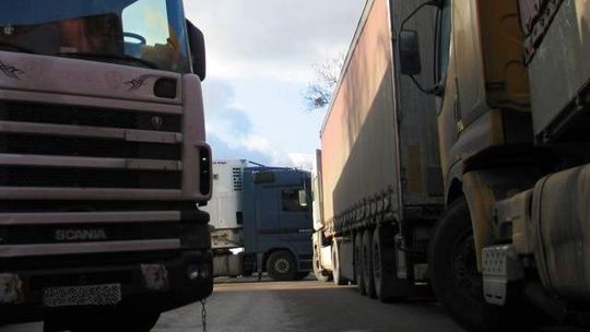 Biała Podlaska obniża podatek od środków transportowych. Skorzystają właściciele tirów