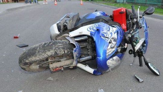 Biała Podlaska: Opel staranował 18-latka na skuterze 