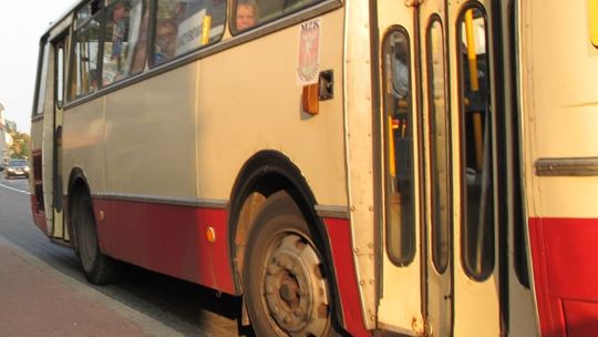 Biała Podlaska: Pijany rowerzysta wjechał w autobus