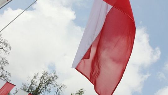 Biała Podlaska: przyjdź po darmową flagę