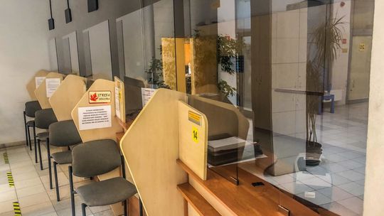 Biała Podlaska: Sprawę w urzędzie będzie znowu można załatwić w okienku